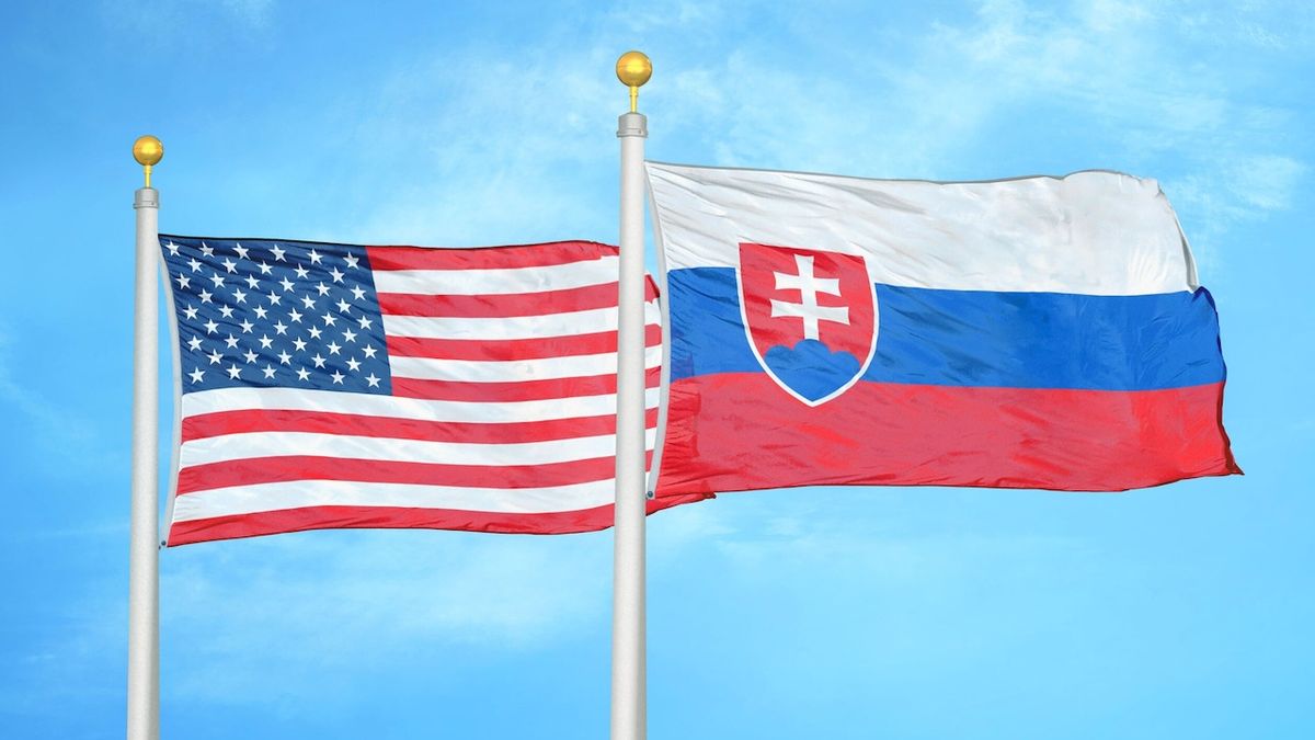 Slovenská vláda schválila dohodu o obranné spolupráci s USA